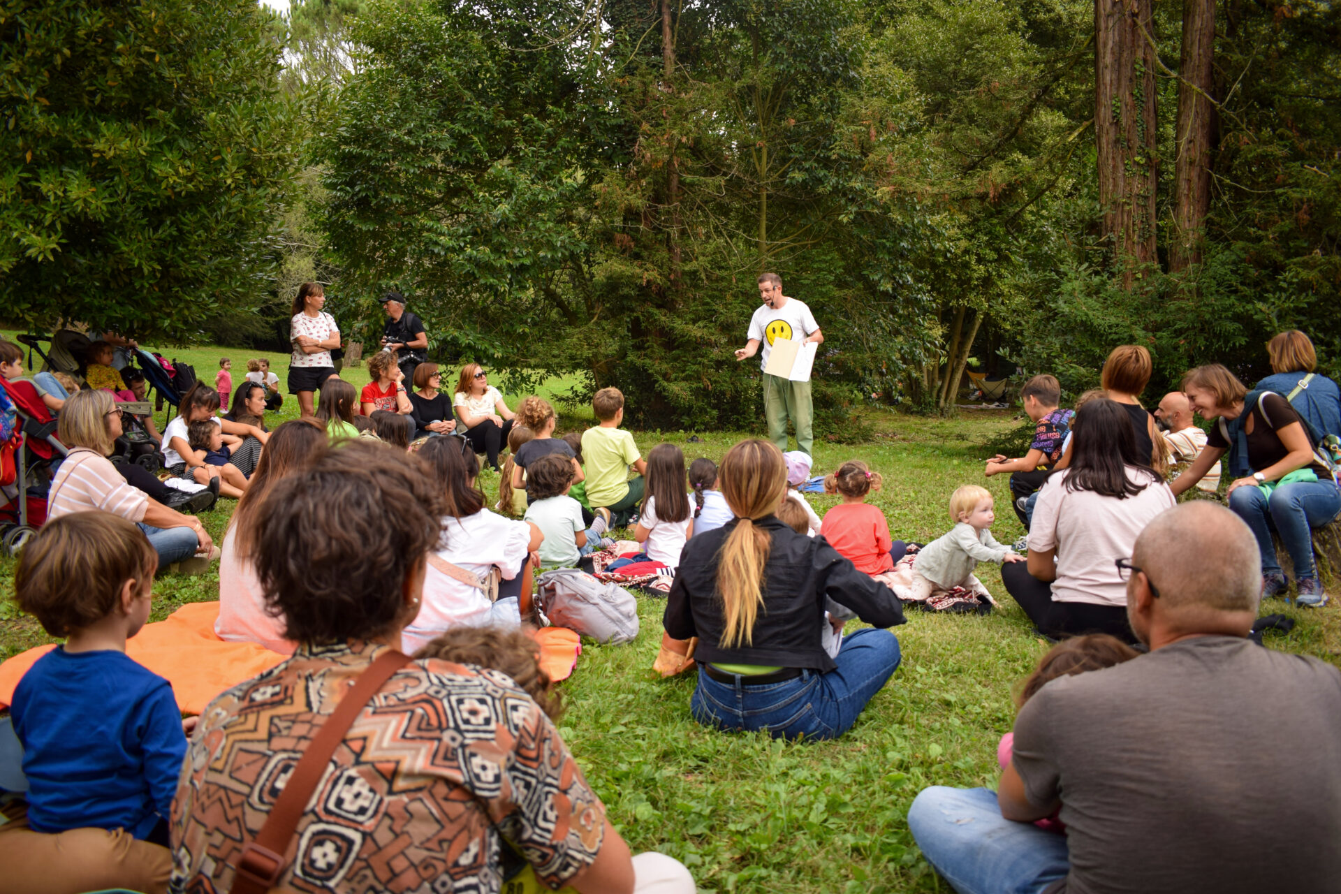 Prodotti per face yoga come diapason e guasha